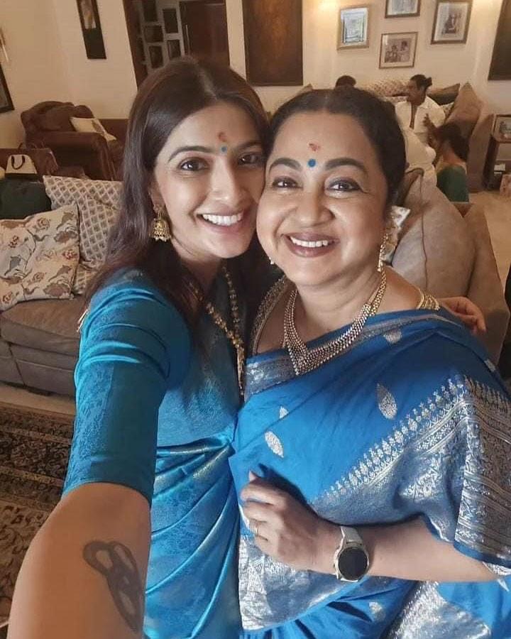 varalakshmi-celebrating-thala-diwali-2024-photos